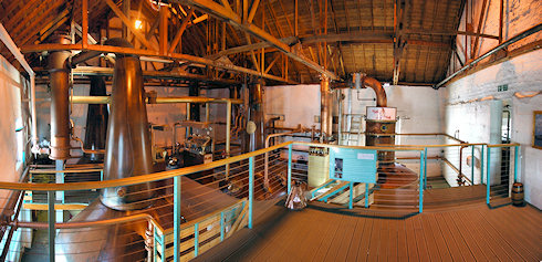 Small panorama of the interior of the Bruichladdich still house