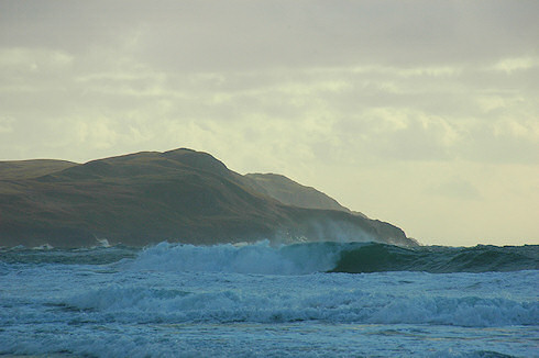 Picture of large waves breaking in Machir Bay, Islay