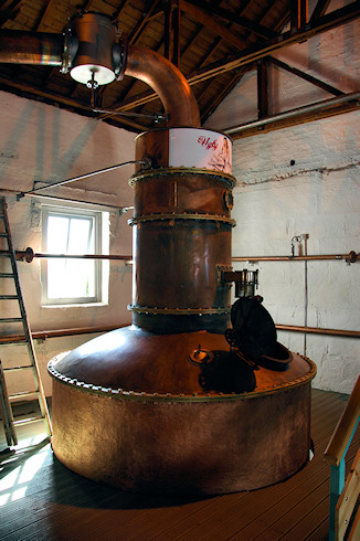 Picture of the Ugly Betty Lomond still at Bruichladdich distillery