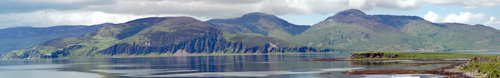Picture of a panoramic view over a sound between two islands